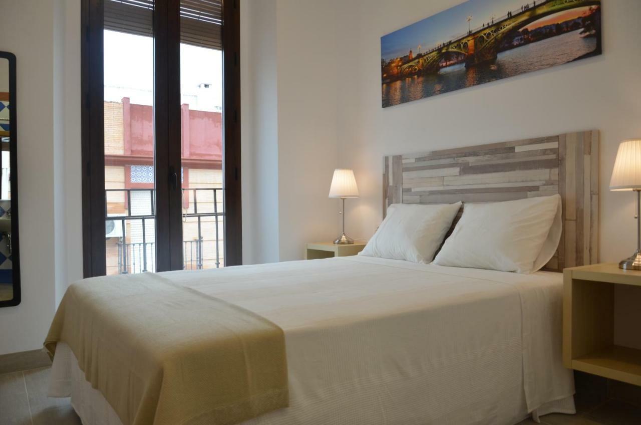 סביליה Apartamento Faustino Alvarez מראה חיצוני תמונה