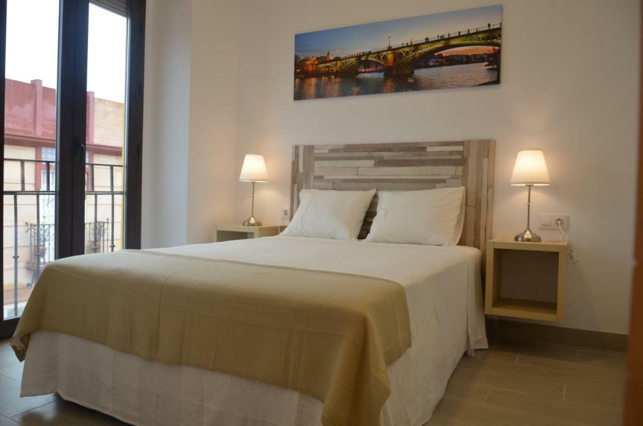 סביליה Apartamento Faustino Alvarez מראה חיצוני תמונה