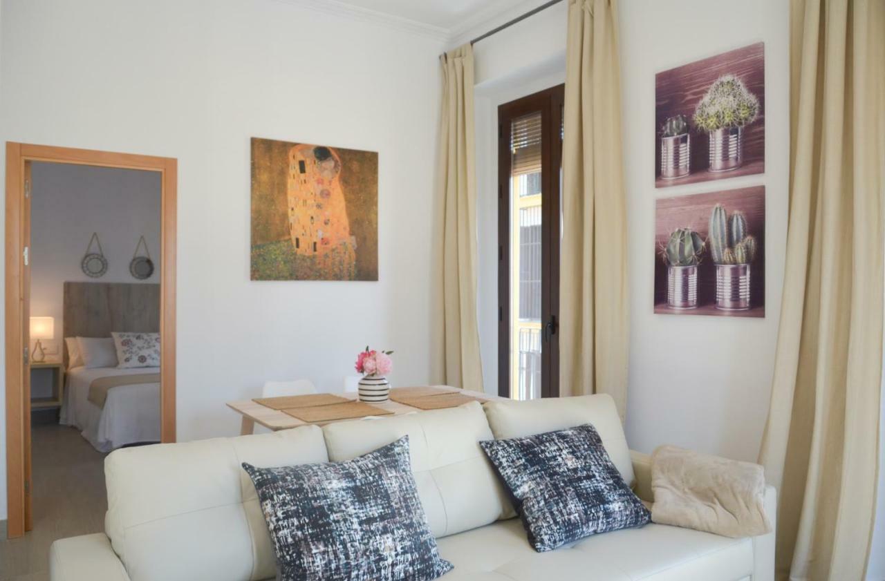 סביליה Apartamento Faustino Alvarez מראה חיצוני תמונה