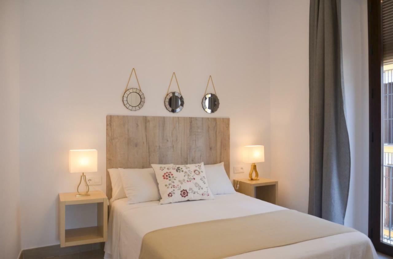 סביליה Apartamento Faustino Alvarez מראה חיצוני תמונה